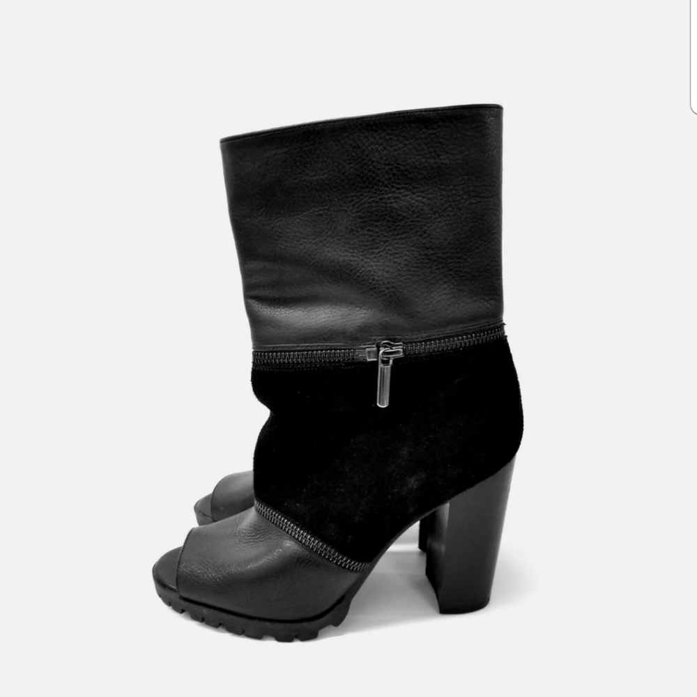 Katy Perry Black Leather Suede Sz 8 7.5 Boots